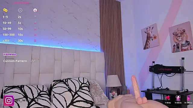isabella_whiithe webcam