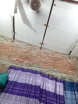 Tanisha-Chy webcam