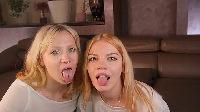 AngeloJancik live sex cam