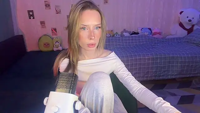 dellacampbell - DellaCampbell's free webcam - UK Sex Cams
