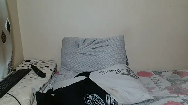 bootydarkebony - BootyDarkEbony's free webcam - UK Sex Cams