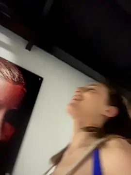 SweetieSinXXX live sex cam