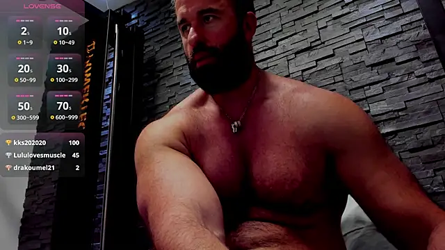 david_big_daddy (Ask my age) - CLouds ORGASM