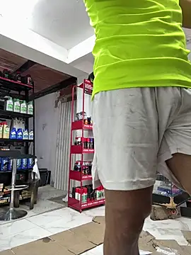 paul22cm- (Ask my age) - masturbate and eat precum