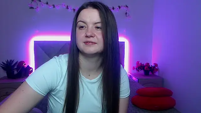 online nude chat room MavkaCute