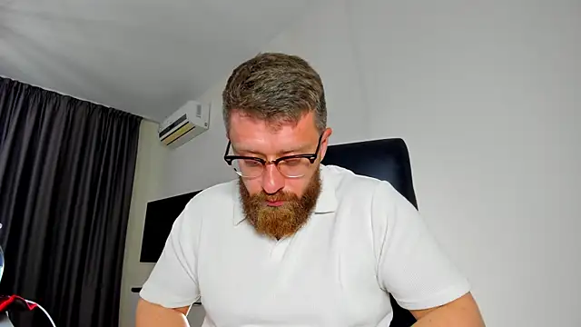 findom_guy - Findom_guy's free webcam - UK Sex Cams