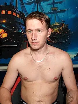 dimastyzzz - DiMastyzzz's free webcam - UK Sex Cams