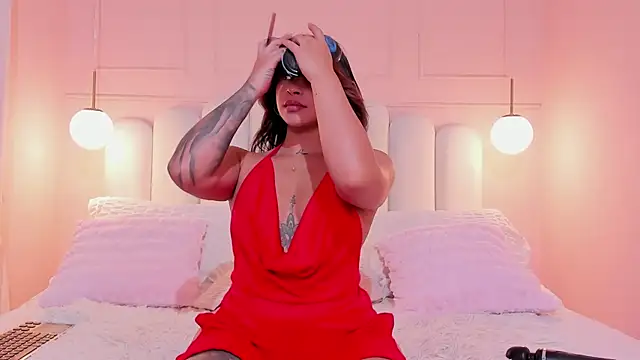 sarah_salis_ webcam