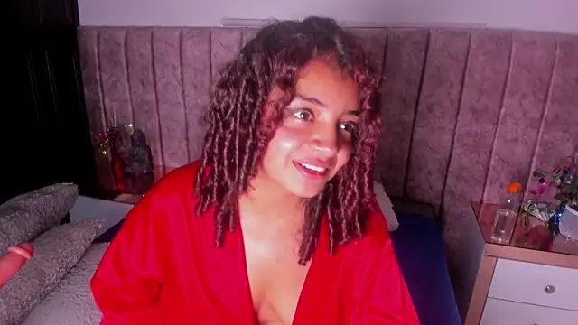 Dahlia_rossee webcam