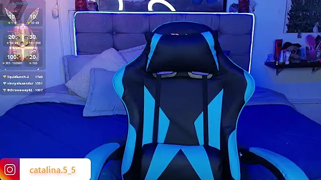 Kata_Bigboobs webcam