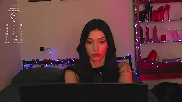 Olivia_Faye webcam
