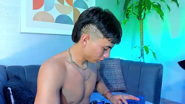 ethansantori (M twink) - Full naked