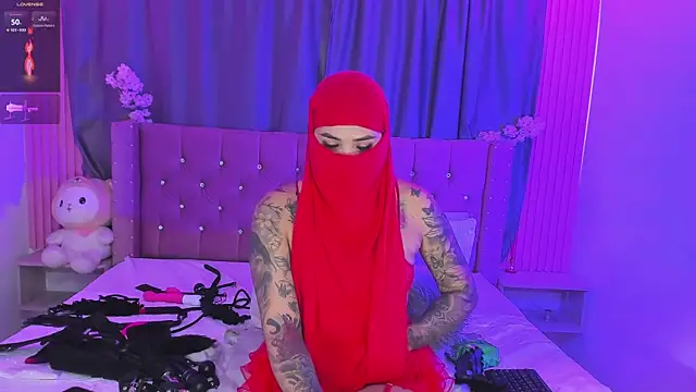 Nayla-Mouna webcam
