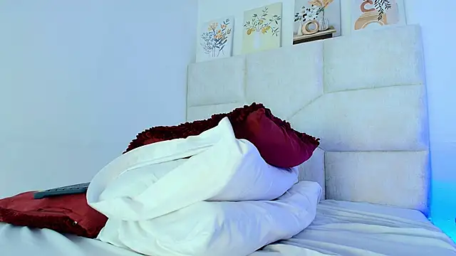 elizawiliamst - Elizawiliamst's free webcam - UK Sex Cams