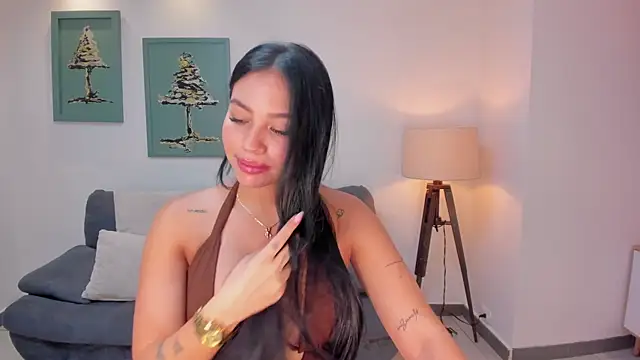 mollyjones_ - MollyJones_'s free webcam - UK Sex Cams