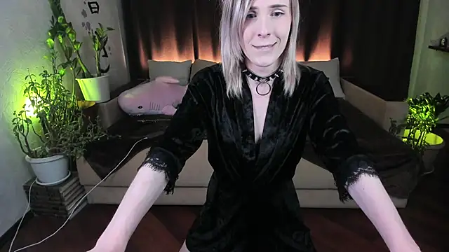 KayaNoir live sex cam