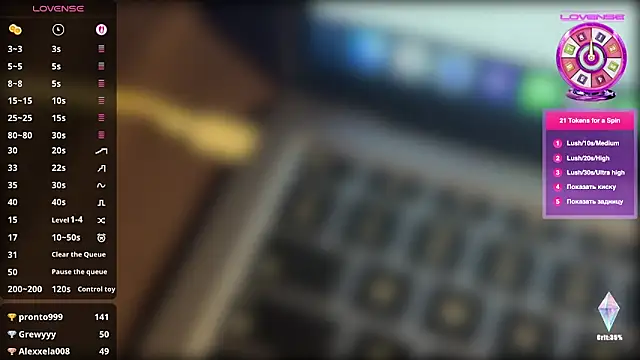 pussypiercingslut webcam