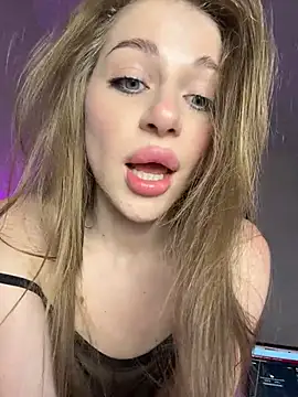 LeilaFloraX