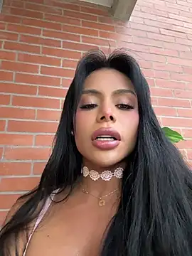 Irga - Trans webcam sex chat