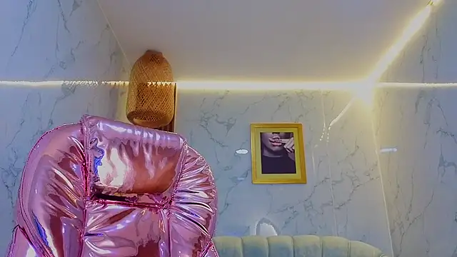 Watch Amelia_Cooper_s live on EroticFlix - High definition streams