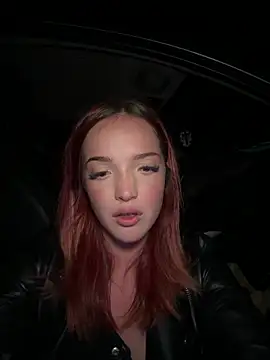  Daddyslut2_0 chat room