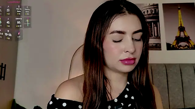 caralella live sex cam