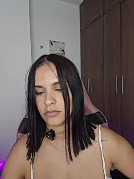 heyshaa webcam