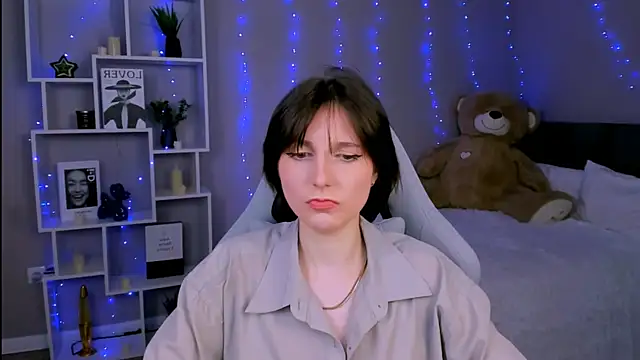 kikaosterman - KikaOsterman's free webcam - UK Sex Cams