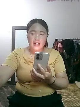 kimngan12 - Kimngan12's free webcam - UK Sex Cams