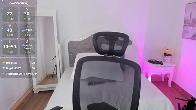 cutesofiaa - Cutesofiaa's free webcam - UK Sex Cams