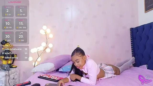littleebonymommy (F teen) - SQUIRT FOR YOU