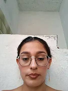 ary-18 (F teen) - dildo in my pussy