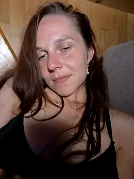 lilimiel (F young) - Zoom Domi dans ma Chatte ❤️‍🔥