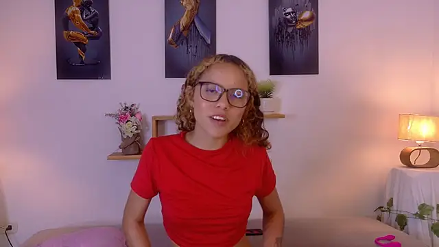 lia_valmont_01 webcam