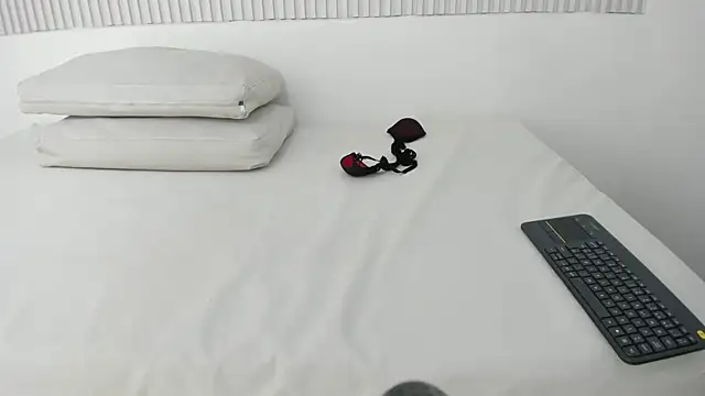 emma_wiils webcam