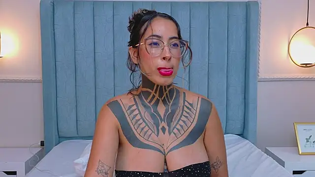 NicoleBlum webcam