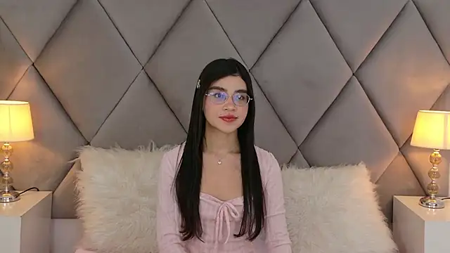 oliviadiaz - OliviaDiaz's free webcam - UK Sex Cams