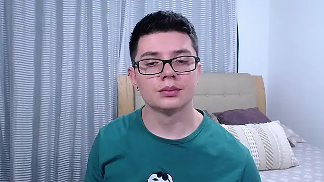 blackfoxxx69 - BlackFoXXX69's free webcam - UK Sex Cams