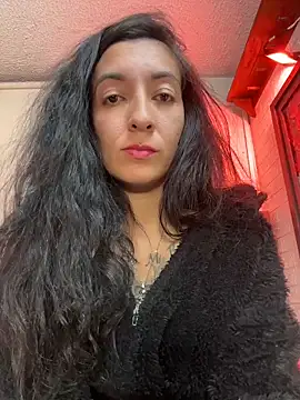Modella: SALOME_KORLAND