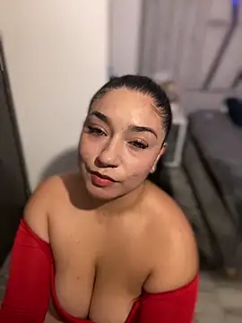 scarlet_miller1 - Scarlet_miller1's free webcam - UK Sex Cams