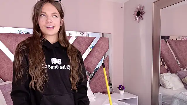 AmmyJones_ webcam