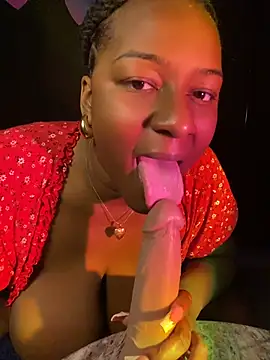 GirthGoddessCoco webcam