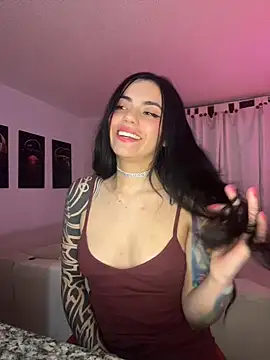 i_am_nina_ (F young) - fingering pussy