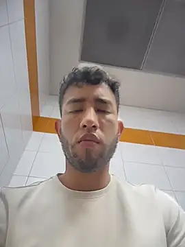 liam_bronw's live cam