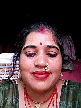 Hot_kamla