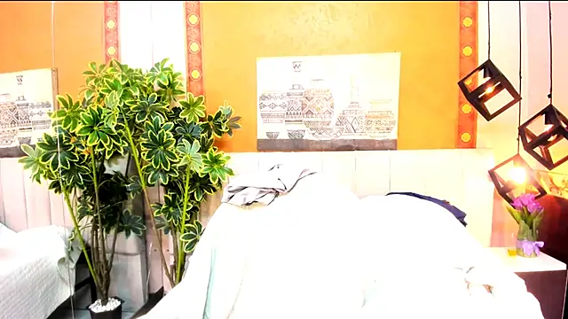 SaraSofia44 live sex cam