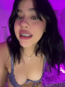 Lily_Woodz webcam