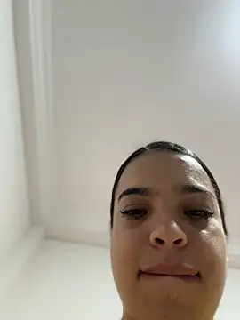 JuanitaMore01 webcam