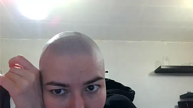 Julia_Bright webcam