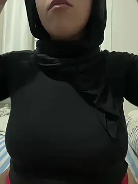 Laavinia live sex cam